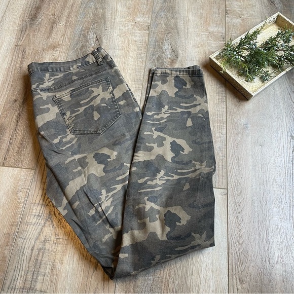 American Bazi Pants - American Bazi women’s Camouflage Pants 3X